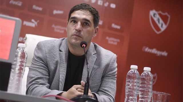 Leandro Stillitano dejó de ser el entrenador de Independiente.
