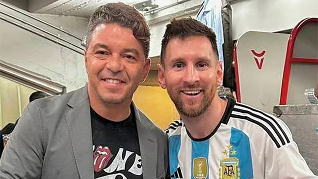 La foto de Messi y Gallardo con la camiseta de River que causó furor.