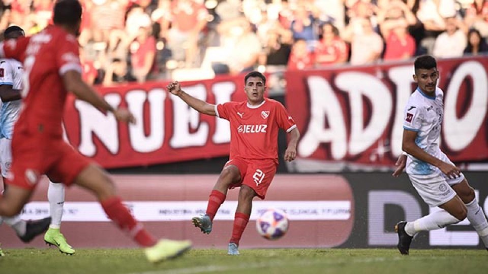 Independiente ganó 3-0 en su debut en la Copa Argentina.