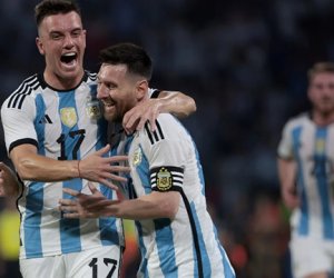 Con un triplete de Messi, la Selección golea 6-0 a Curazao en Santiago del Estero