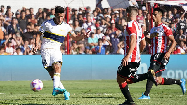 Boca se despachó con tres goles en la casa de Barracas.