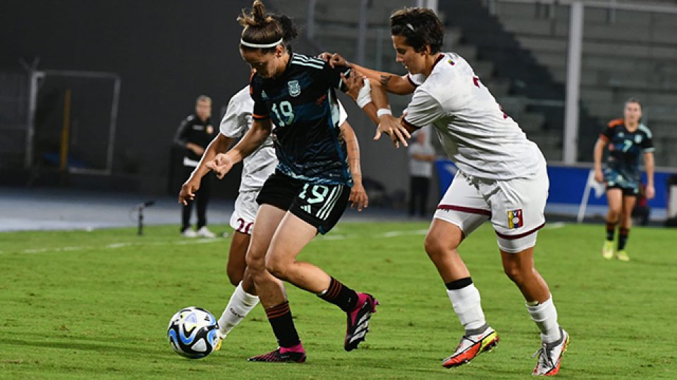 Argentina igualó con Venezuela en un amistoso previo al Mundial Femenino.