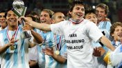 Los futbolistas argentinos que ganaron los mundiales Sub 20 y de mayores