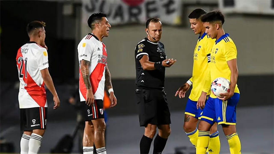 Cómo llegan River y Boca al partido en el Monumental.