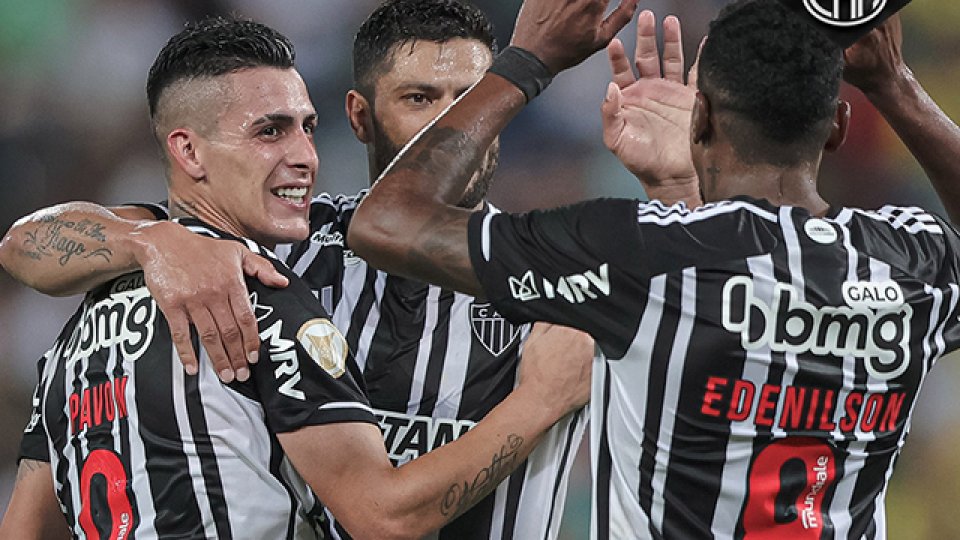Cristian Pavón marcó un tanto y dio dos asistencias en el triunfo de Mineiro.