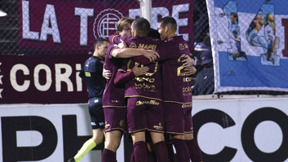 Lanús se impuso a Sol de Mayo y pasó a 16avos de Copa Argentina.