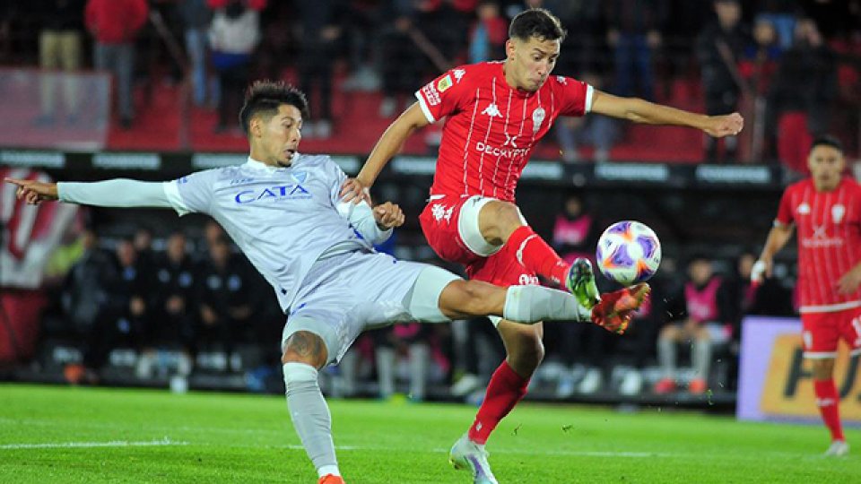 Huracán y Godoy Cruz empataron 0-0 en el Ducó.