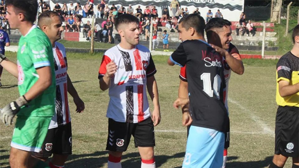 Se jugó la sexta fecha en los torneos de la Liga Paranaense.