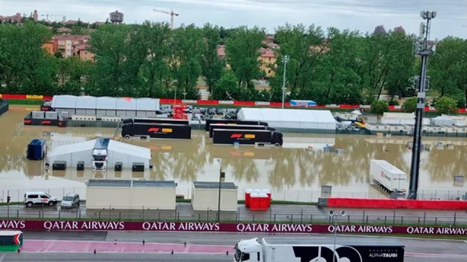 Se suspendió el GP de Italia por las intensas lluvias.