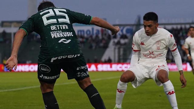 Sarmiento y Huracán igualaron sin goles en Junín por la Liga.