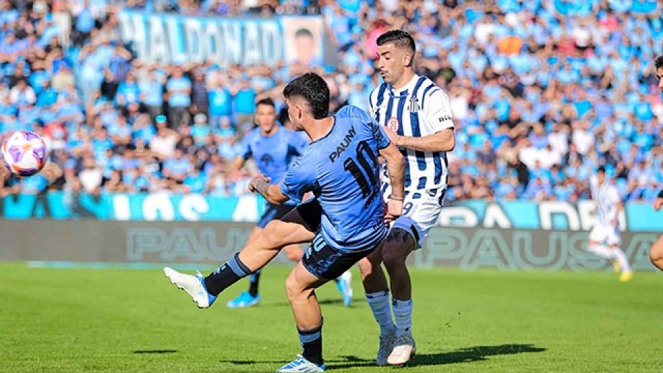 Belgrano y Talleres igualaron en un intenso clásico cordobés.