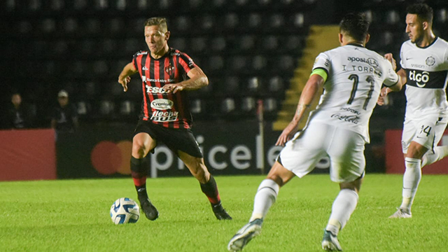 Patronato cayó ante Olimpia en Santa Fe, por Copa Libertadores. (Patronato)