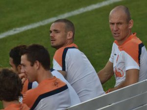 Holanda inició los trabajos de cara al duelo contra Argentina