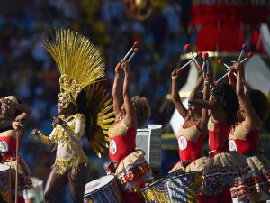 Antes de la gran final, Brasil despidió el Mundial con la fiesta de cierre