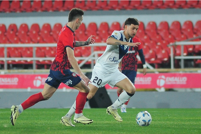 Vélez venció a San Lorenzo y se metió en cuartos de final: videos del 3-1