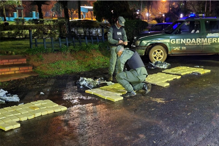 Encuentran marihuana en la zona costera del río Paraná