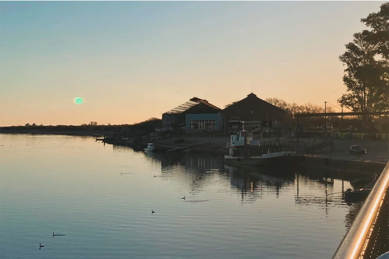 Buscan a un hombre que cayó a las aguas del río Gualeguay