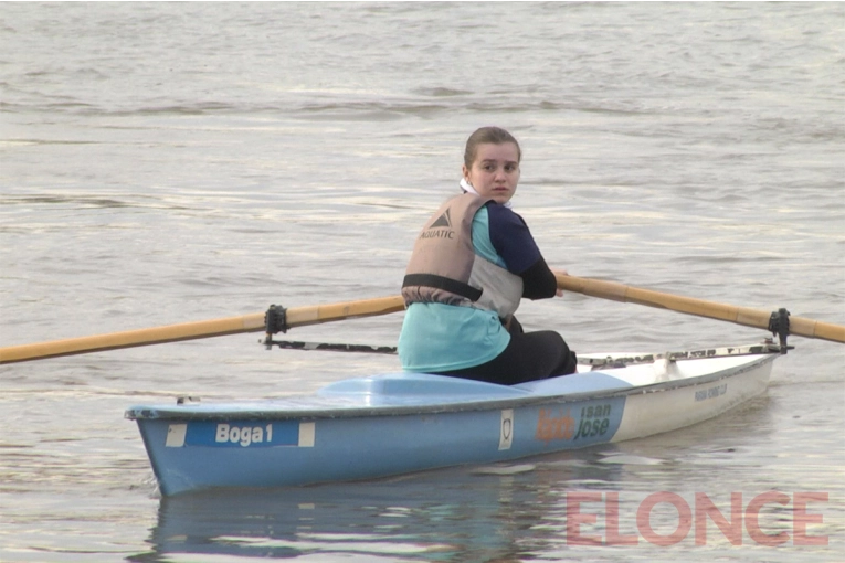 Palistas del Rowing se preparan para la 2ª fecha del Campeonato Entrerriano de Canotaje