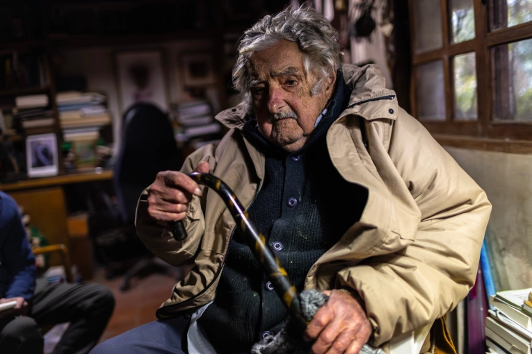 Mujica reveló que está “deshecho” por el tratamiento contra el cáncer