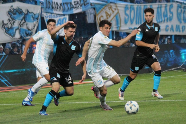 Con gol entrerriano Atlético Tucumán le ganó a Racing y es escolta: video del 1-0