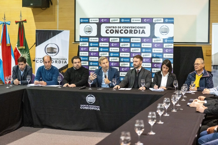 Frigerio se reunió con intendentes del departamento Concordia