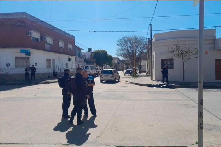 Motociclista murió tras chocar con un auto en una avenida de Gualeguaychú