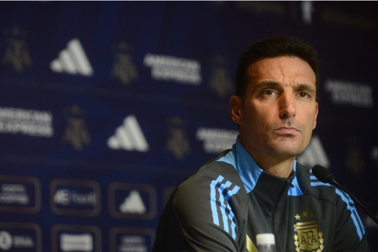 Scaloni confesó que estuvo cerca de dejar la Selección tras el Mundial: 