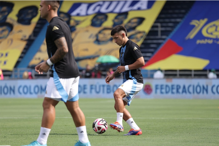 Se confirmaron los números de Argentina para el Mundial: el elegido por el entrerriano Lisandro Martínez