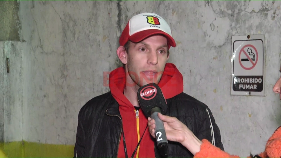 Gabino Eseiza, profesor del equipo U17. Foto: Elonce