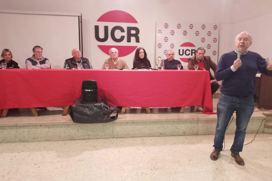 Facebook oficial de Fabi&aacute;n Rogel