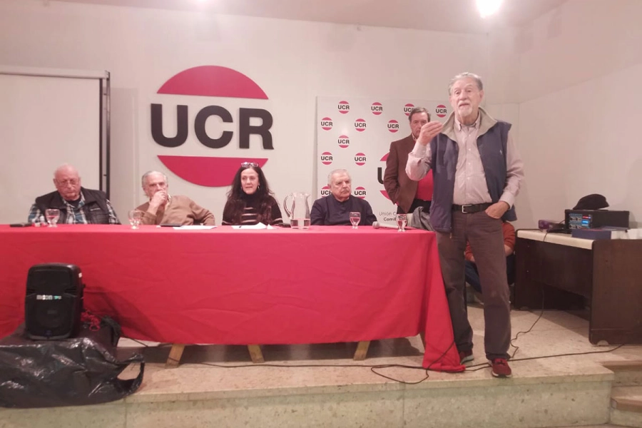 Facebook oficial de Fabi&aacute;n Rogel