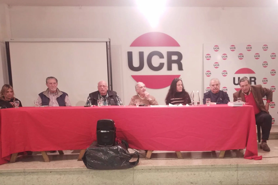 Facebook oficial de Fabi&aacute;n Rogel