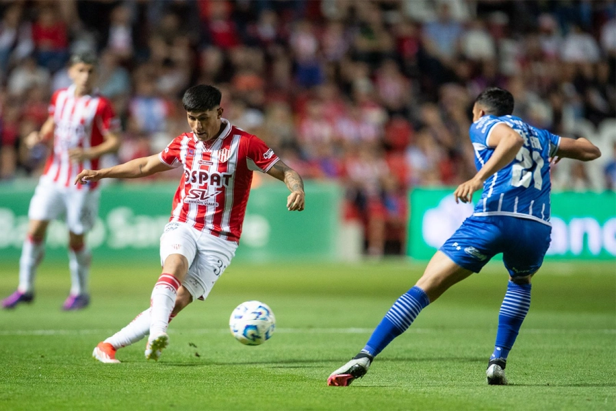 Uni&oacute;n apuesta a un gran sprint final para tener chances.