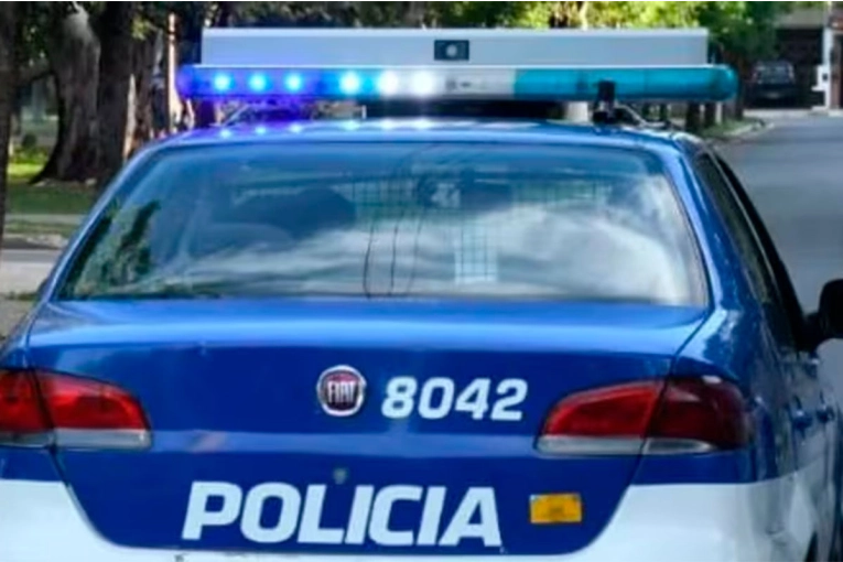 Entraron a la casa de un hombre de 70 años, le robaron y lo mataron a golpes