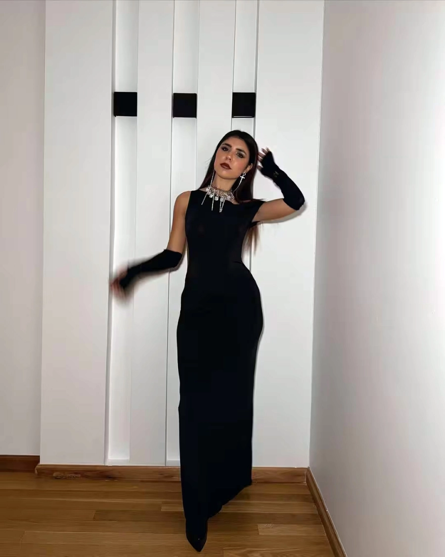 La influencer Cami Mayan y sus vestidos. Instagram