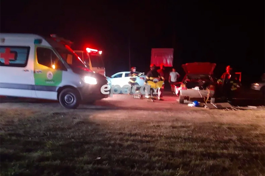 Choque múltiple en Corrientes. Diario Época