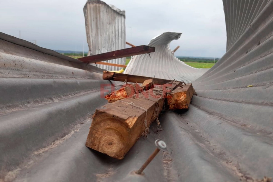 Temporal en Hernandarias. (foto: Elonce)