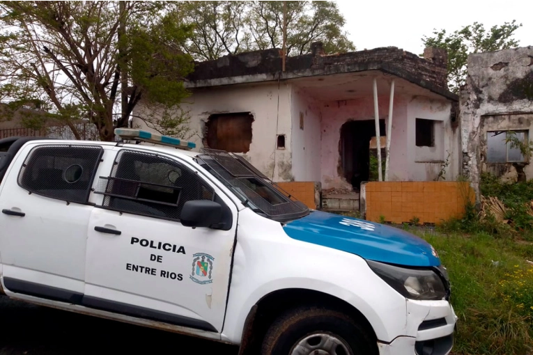 Robó doce botellas de aceite de un comercio