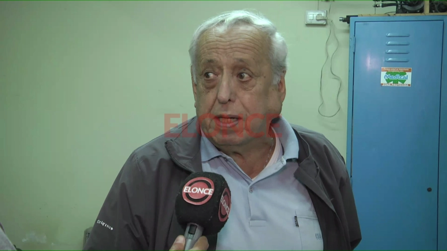 Antonio, secretario de la Asociaci&oacute;n Talleristas Automotor. Foto: Elonce