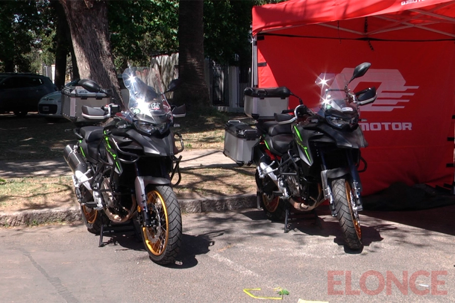 Moteros se dan cita en Paran&aacute;. (foto: Elonce)