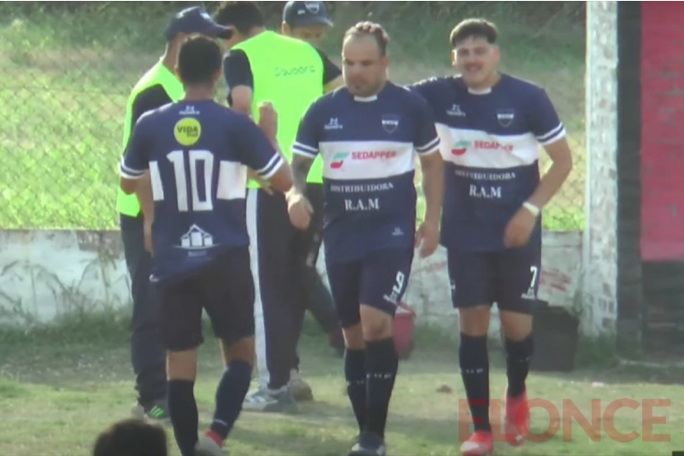 Universitario arrasó con un 4-1 sobre Toritos de Chiclana en la Copa de la LPF: videos