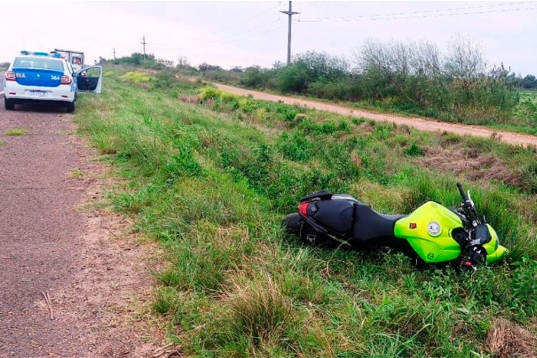 Motociclista perdió el control y resultó gravemente herido