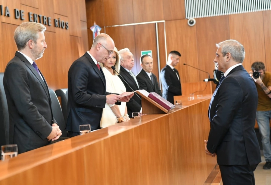 Carlos Tepsich jur&oacute; como vocal del STJER. (foto: Poder Judicial)