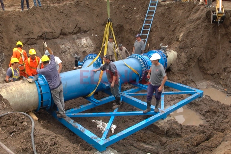 Finalizaron los trabajos en la planta Echeverría y el agua comienza a circular paulatinamente