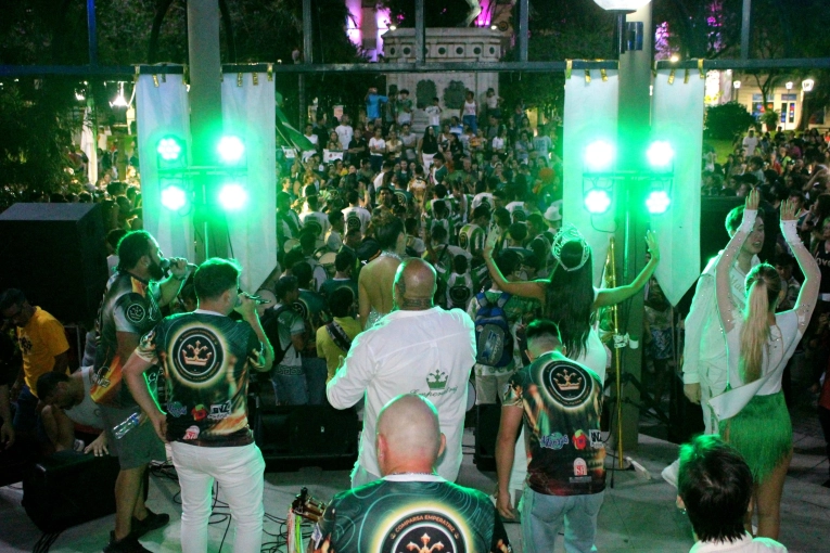 La comparsa Emperatriz comienza sus ensayos para el Carnaval 2025