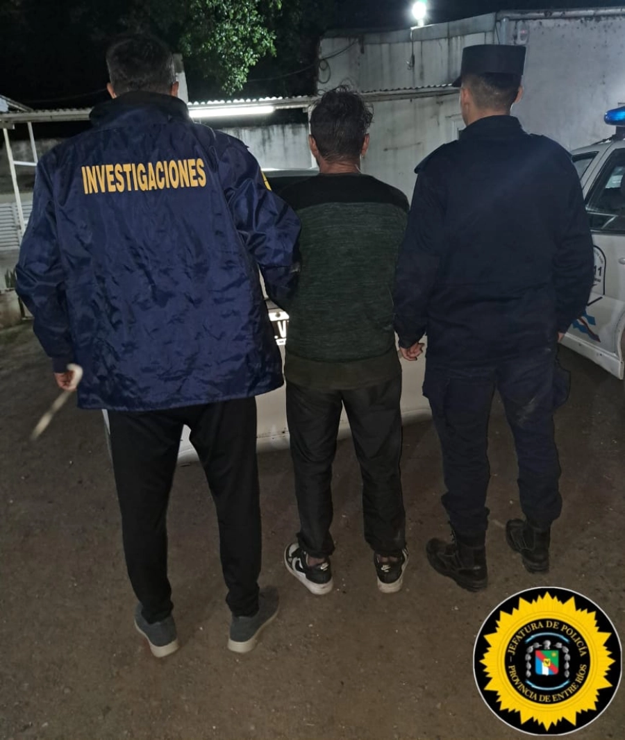 Detenidos e identificados por robo de motos. (foto: Polic&iacute;a de Entre R&iacute;os)