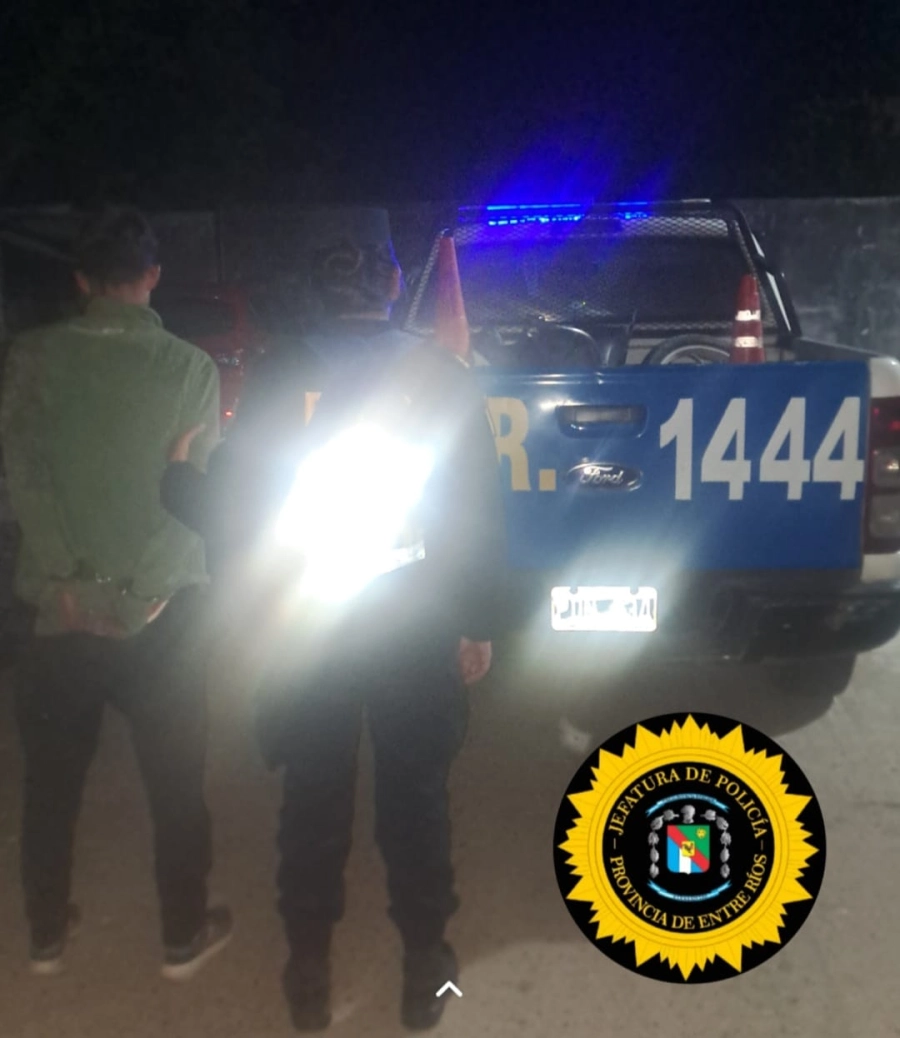 Detenidos e identificados por robo de motos. (foto: Polic&iacute;a de Entre R&iacute;os)