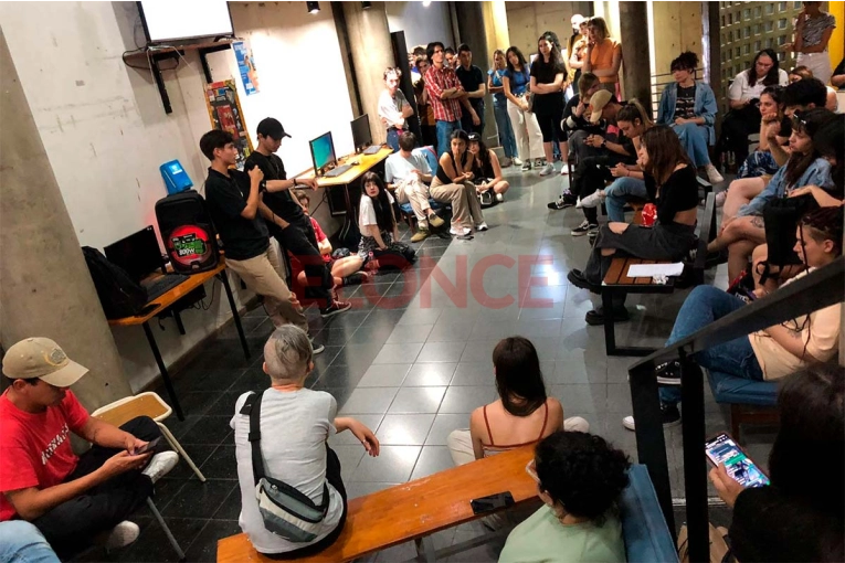 Estudiantes de la Facultad de Ciencias de la Educación decidieron no tomar la facultad