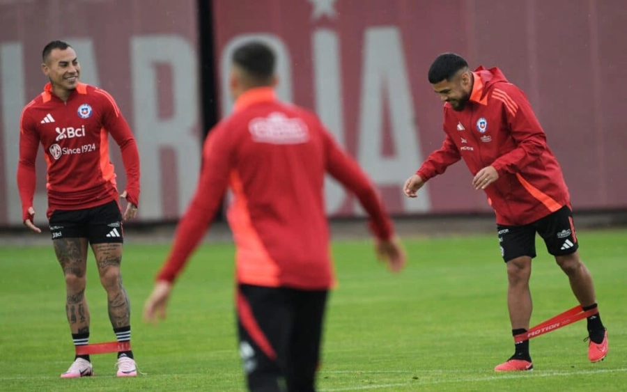 Paulo D&iacute;az no sum&oacute; un solo minuto en la catastr&oacute;fica derrota de Chile.