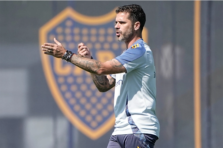 La formación que pondrá Fernando Gago en su debut como DT de Boca